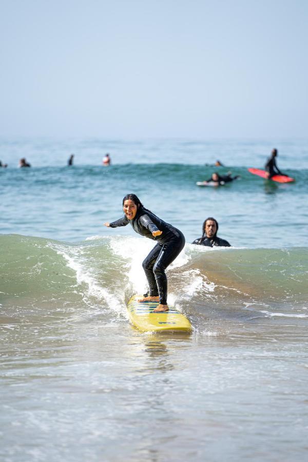 Amayour Surf Hostel Taghazout Exteriör bild