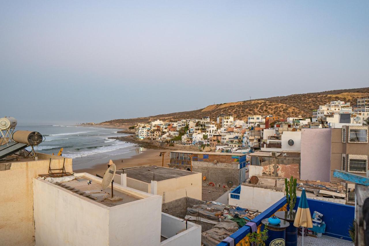 Amayour Surf Hostel Taghazout Exteriör bild